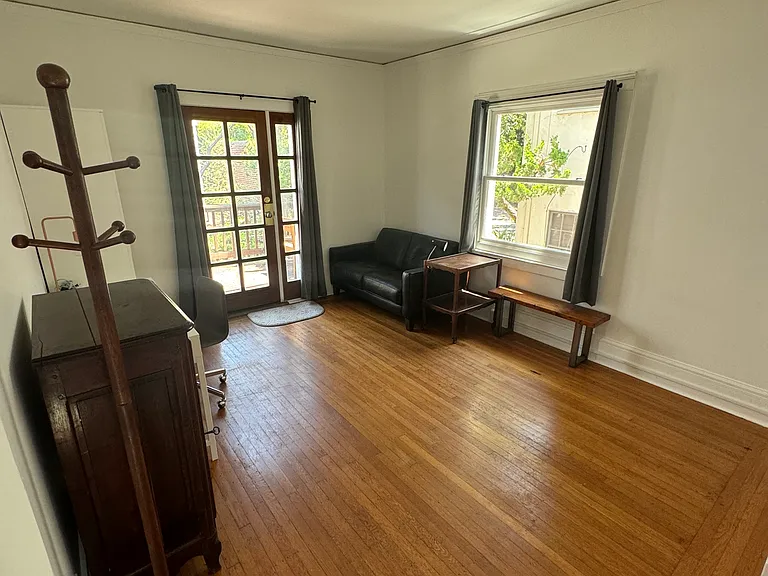 1677 Arch St #3 — Photo 9