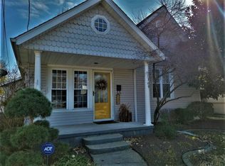 1309 E Walnut St, Washington, IN 47501