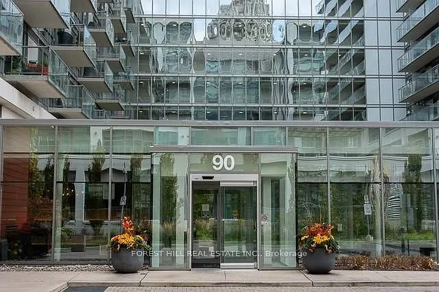 90 Stadium Rd #Penthouse 05 — Photo 2