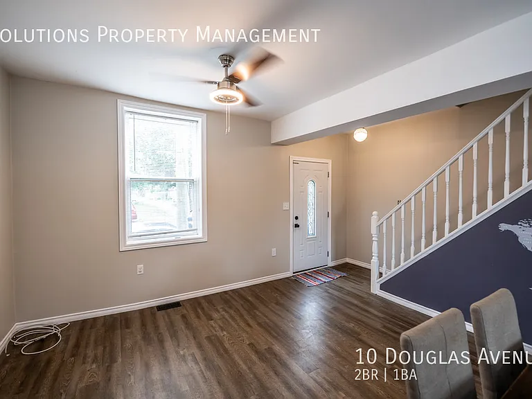 10 Douglas Ave — Photo 11
