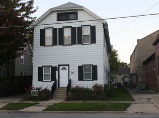 386 Marion Ave APT 3, Aurora, IL 60505