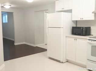 5483 Edencroft Cres #2, Mississauga, ON L5M4M9