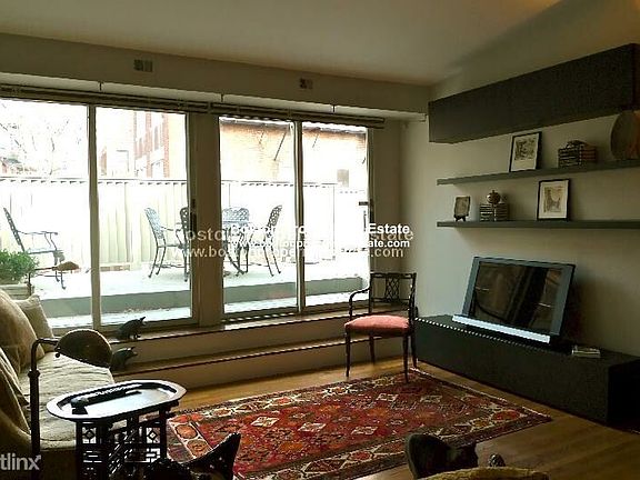 25 Church St. #5 Boston - Bay Village Unit Photo 2