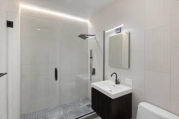 Rented by Platinum Properties | media 23