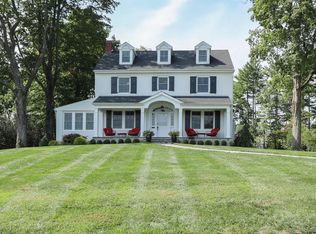 31 Golf View Rd, Doylestown, PA 18901
