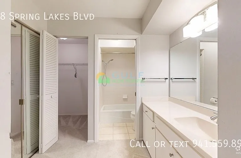 418 Spring Lakes Blvd — Photo 11
