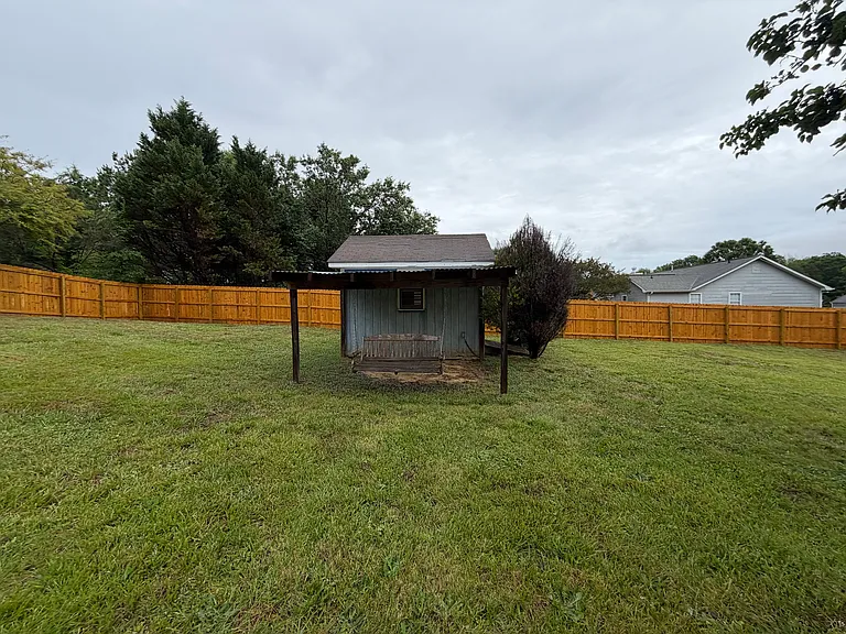 2809 Faircroft Way — Photo 20