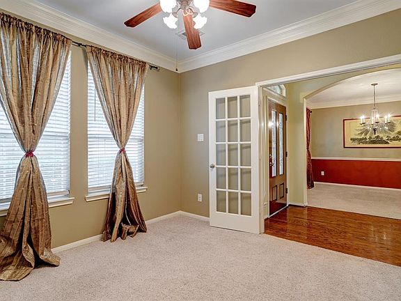 5th image of 12918 Bedford Falls Dr