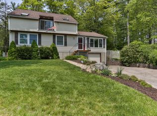 49 Canedy St, Wareham, MA 02571