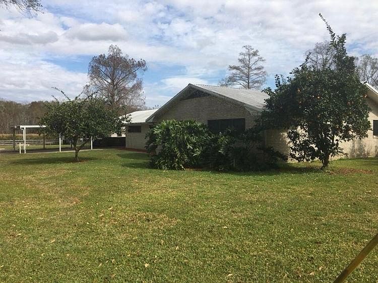 1st image of 158 Bucks Ln