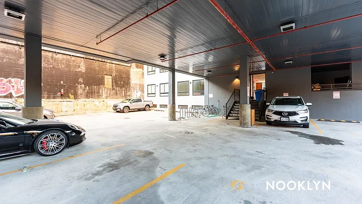 Rented by Nooklyn NYC LLC | media 29