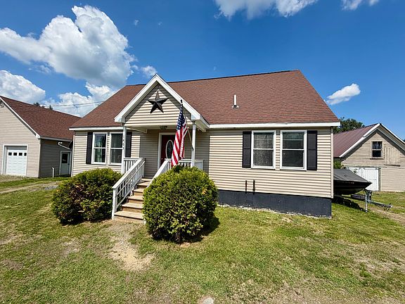 3rd image of 1463 Masardis Road