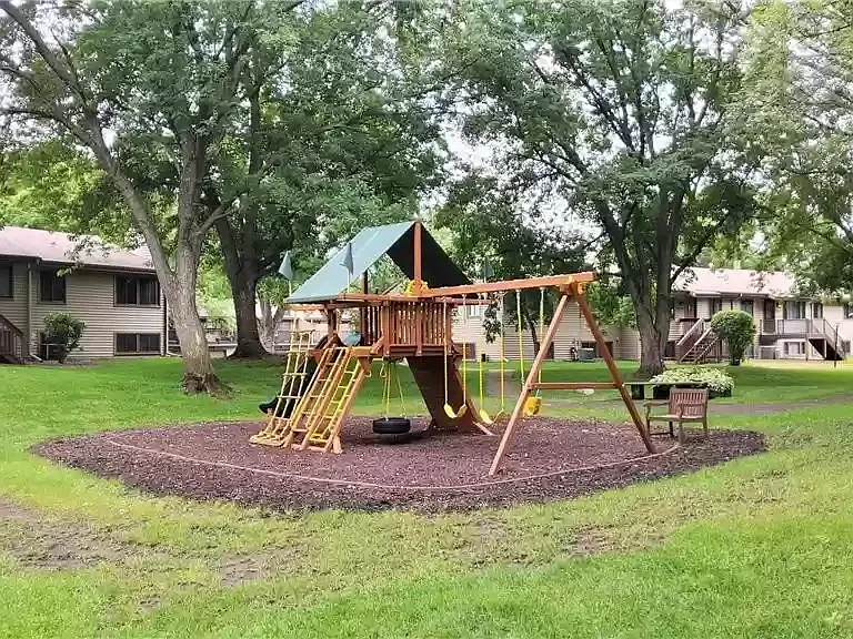1386 Arden View Dr — Photo 5