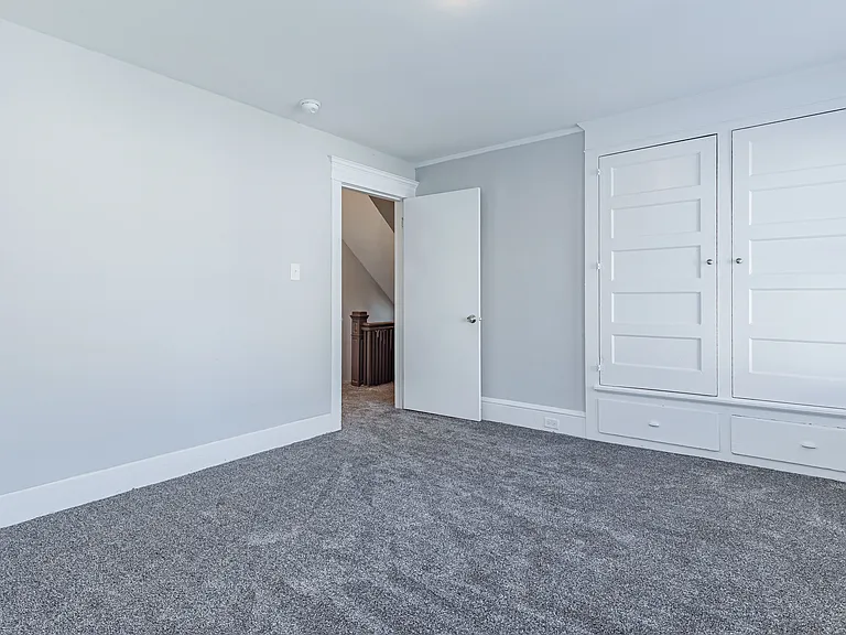 802 Quincy Ave — Photo 40