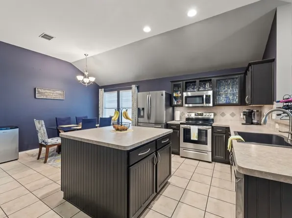 7355 Gallo, Grand Prairie, TX 75054