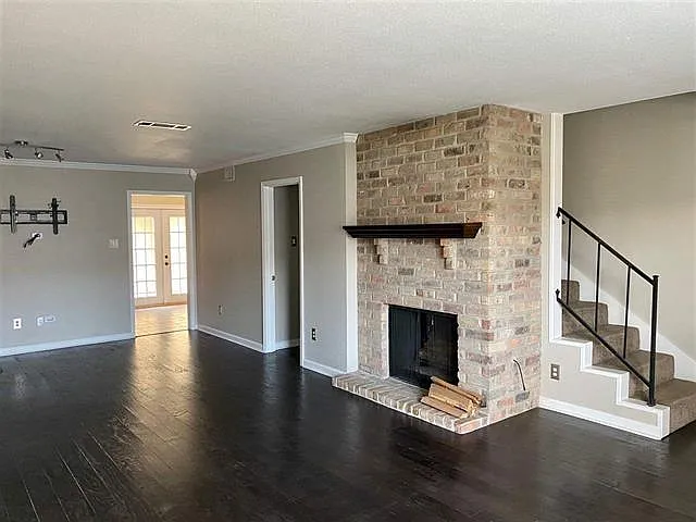 2 bed, 2.5 bath, 1490 sqft, $1,490 — Photo 2