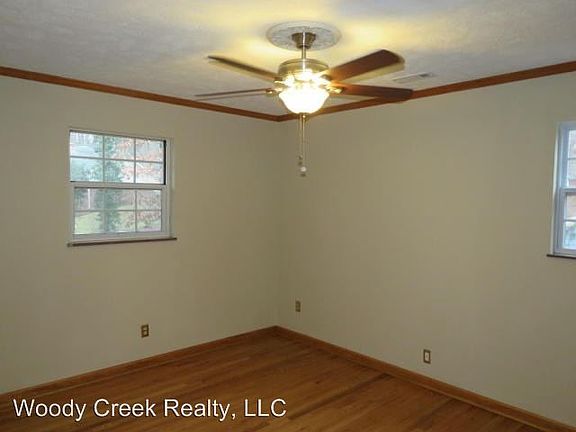 5th image of 4612 Landon Dr
