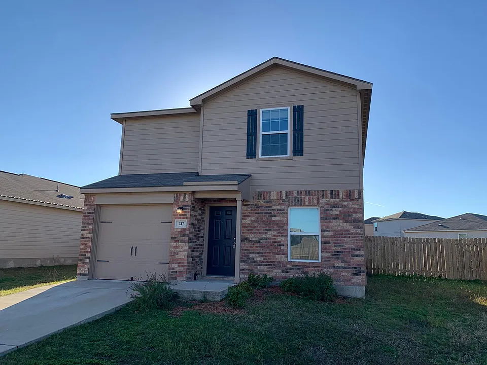 217 Denson Ln