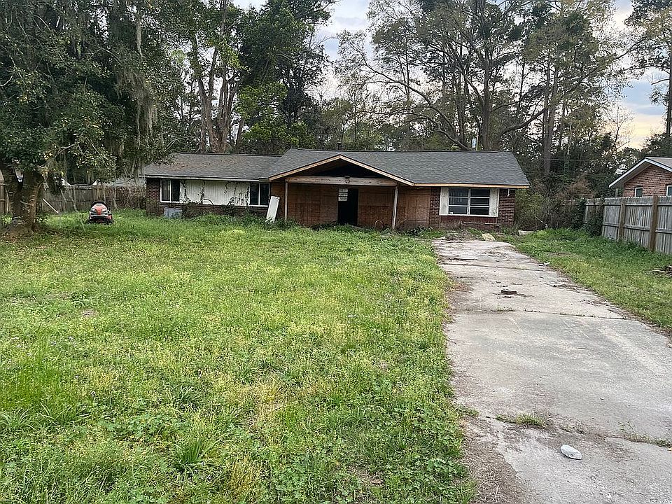 1st image of 1127 Halcyon Dr