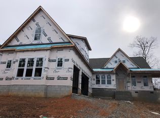 77 Colonial Trl, Pittsboro, NC 27312