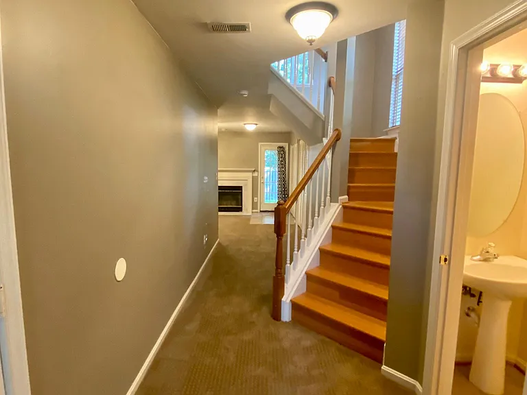 12081 Country Mill Dr — Photo 19