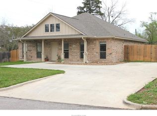 411 North Ave E, Bryan, TX 77801