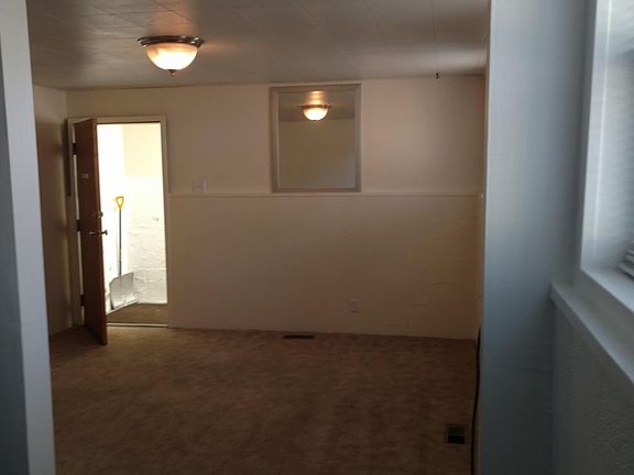 2nd image of 660 N 14th St