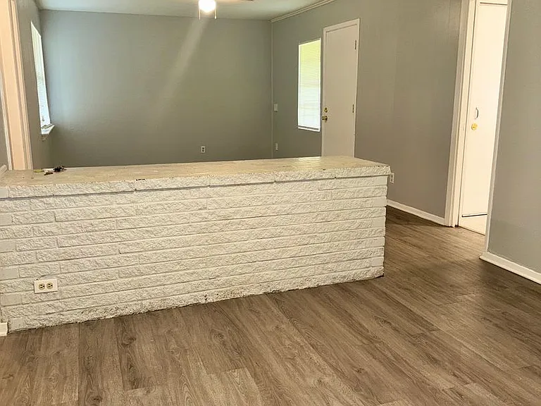 5755 Schevers St — Photo 1
