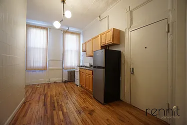 Rented by Rennit Inc.