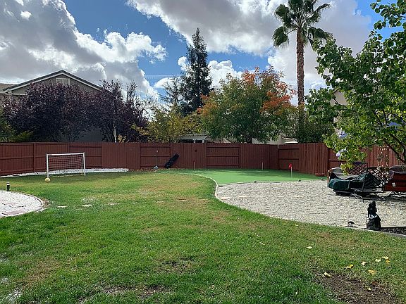 5th image of 602 Norris Ct