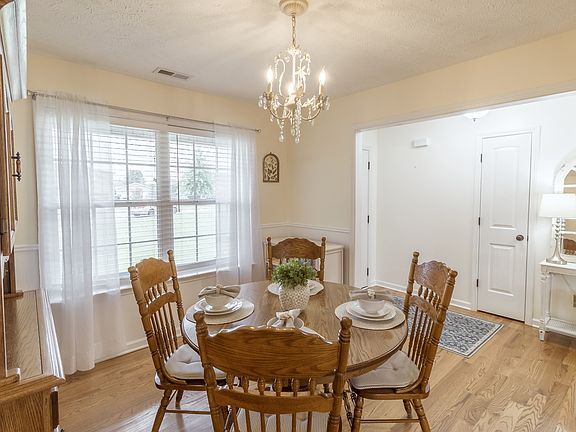 3rd image of 1006 Vince Ct