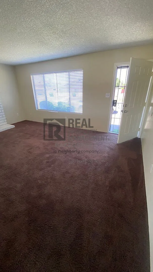 2 bed, 2.0 bath, 1100 sqft, $1,700 — Photo 4