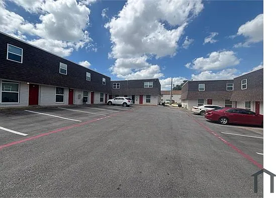 1 bed, 515 sqft, $795 — Photo 2