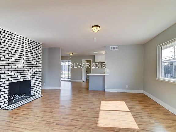 5th image of 609 E Saint Louis Ave