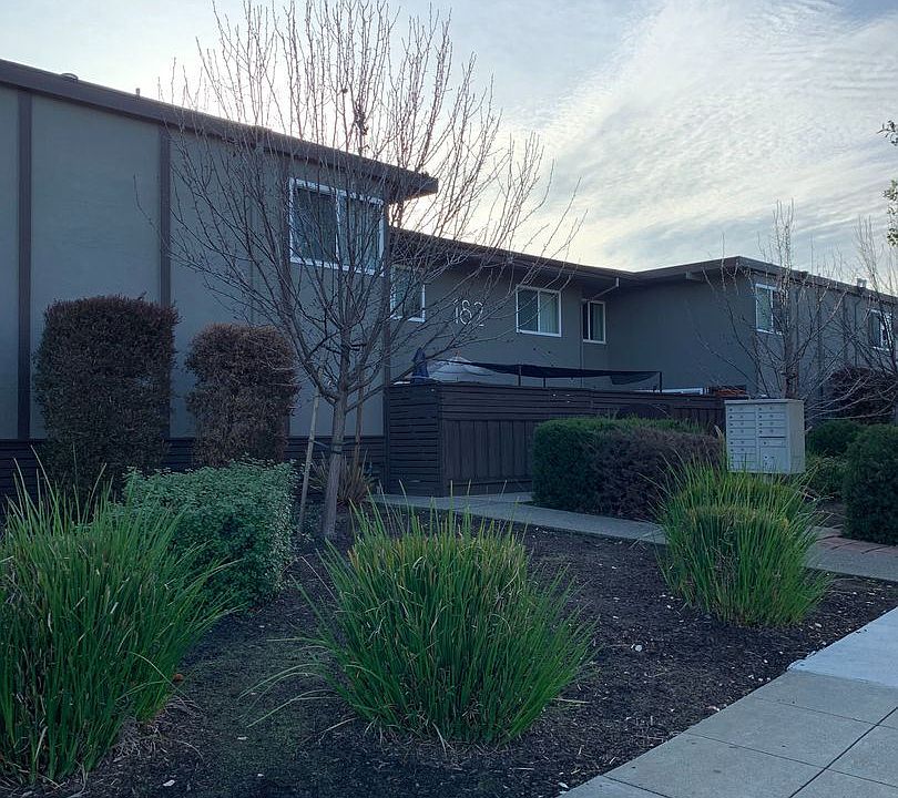1st image of 182 Acalanes Dr APT 2