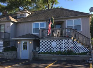 23526 N Echo Lake Rd APT 3, Lake Zurich, IL 60047