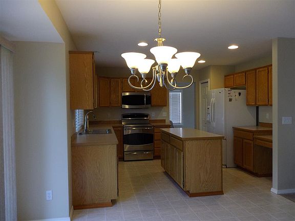 5th image of 23213 E Settler Dr