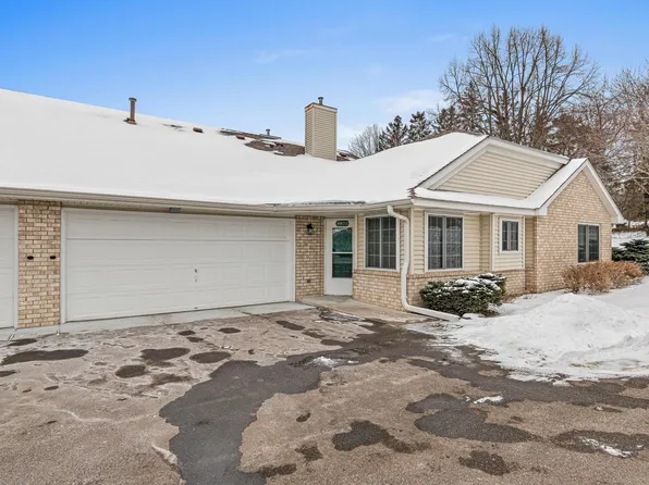 4405 Bay Ln, White Bear Lake, MN 55110