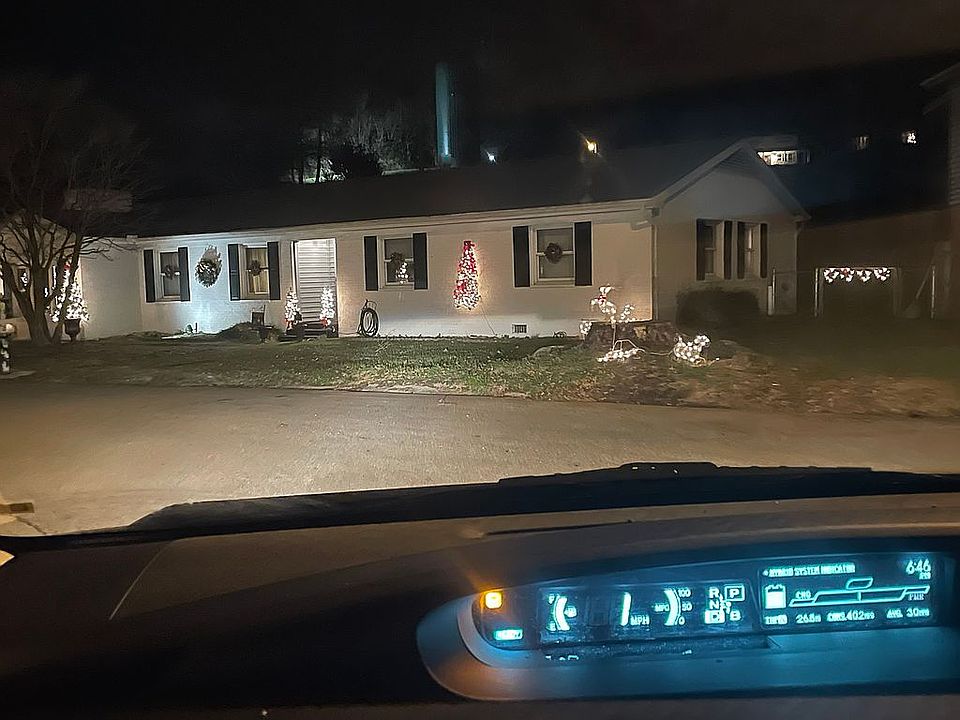 1st image of Westview Dr
