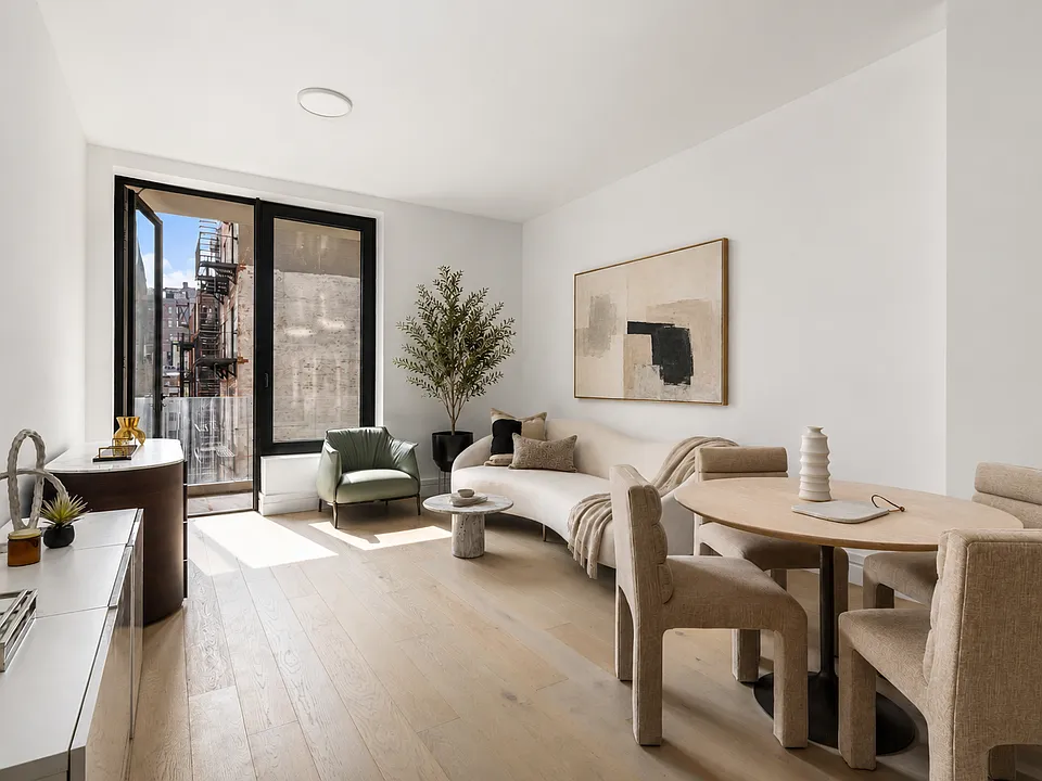 165 Lexington Ave #4D