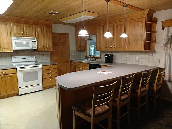 36713562_10216945755735790_5173913223342