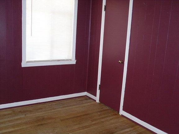 4th image of 3725 Highland Dr