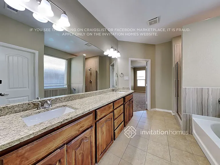 2222 Whitney Dr — Photo 13