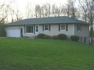 9260 Lawrence Hwy, Vermontville, MI 49096