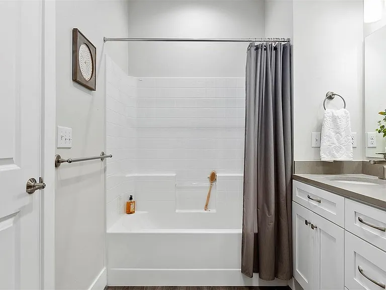Cedar Crossing Luxury Townhomes — Photo 59