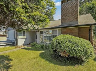 2374 Hillside Dr, Abbotsford, BC V2S 3R7