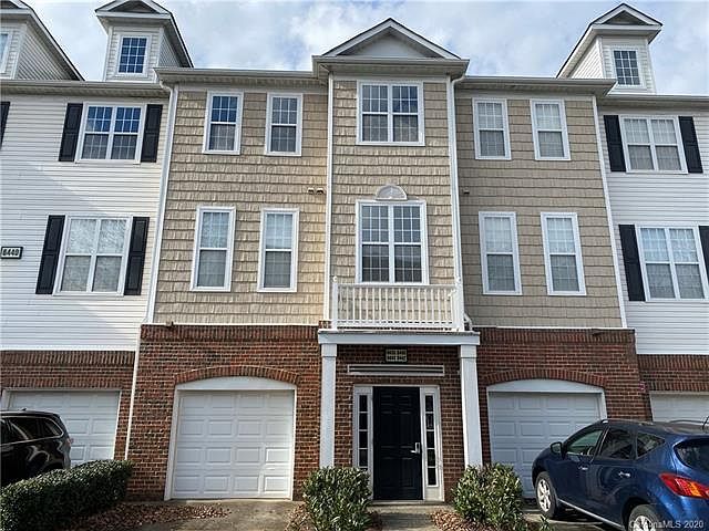 1st image of 6450 Park Pond Dr