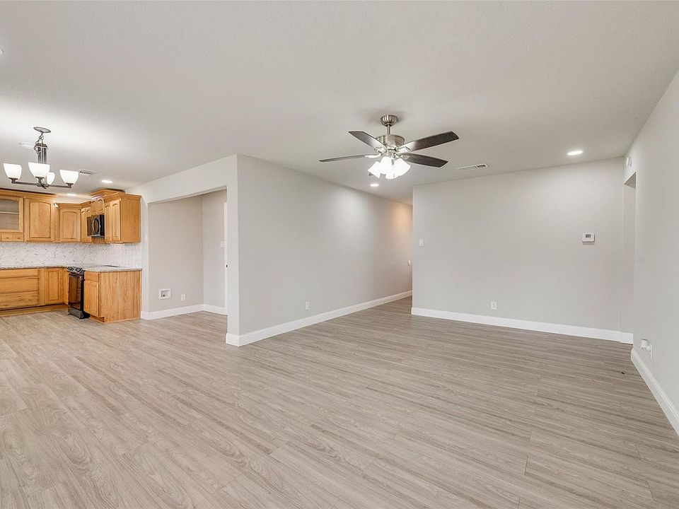 1st image of 4801 Jordan Park Dr