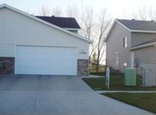 1700 10th St W, West Fargo, ND 58078
