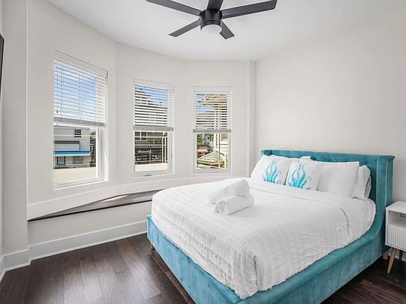 5th image of 1059 Asbury Ave APT 1